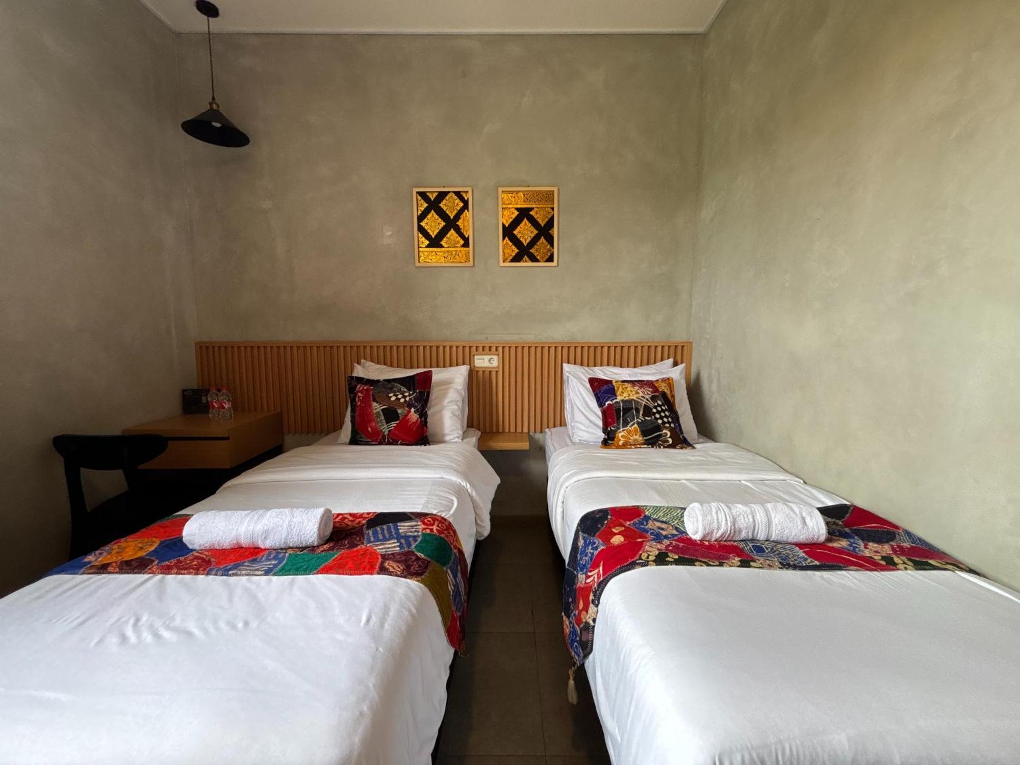 The Cluster Harris Bed & Breakfast Cimahi Екстериор снимка